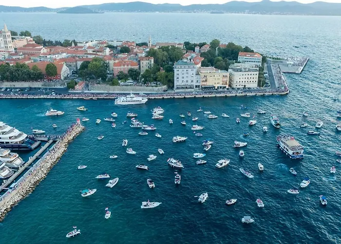 Greetings To The Sun * ザダル